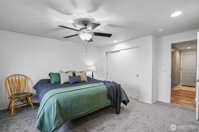 6811 54th Place NE, Marysville, WA 98270