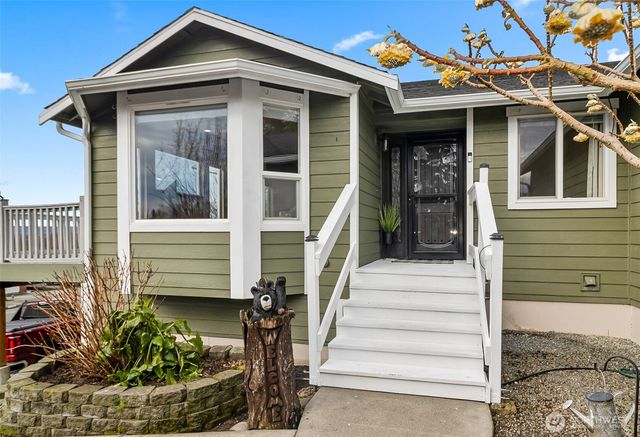 6811 54th Place NE, Marysville, WA 98270