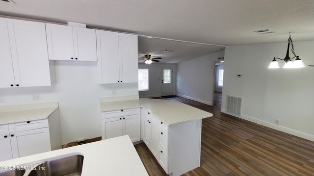 1718 WRIGHT Avenue, Jacksonville, FL 32207