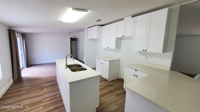 1718 WRIGHT Avenue, Jacksonville, FL 32207