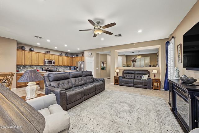 3039 W WHITMAN Drive, Anthem, AZ 85086