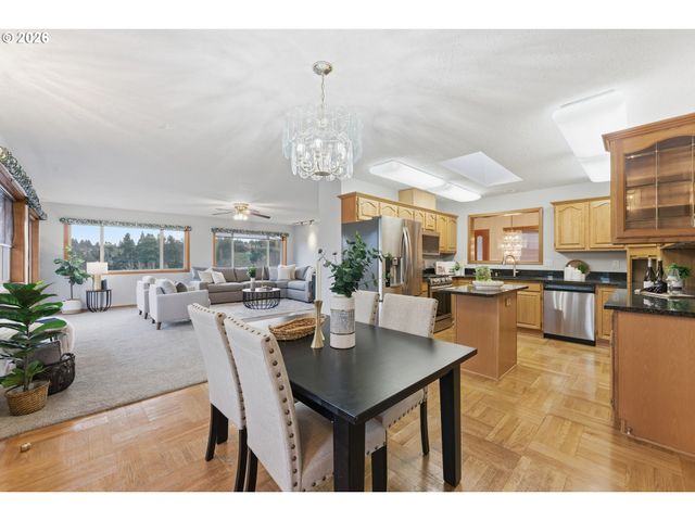 5401 E RIDGE St, Salem, OR 97306