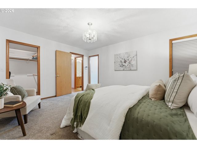 5401 E RIDGE St, Salem, OR 97306