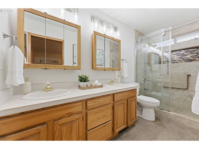 5401 E RIDGE St, Salem, OR 97306