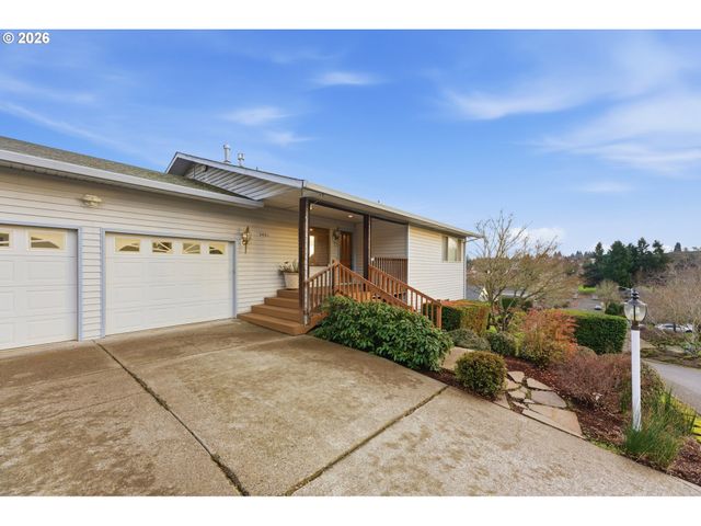 5401 E RIDGE St, Salem, OR 97306