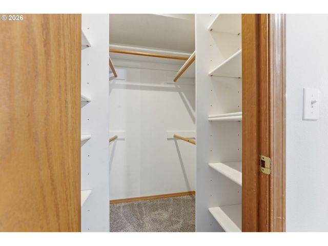 5401 E RIDGE St, Salem, OR 97306