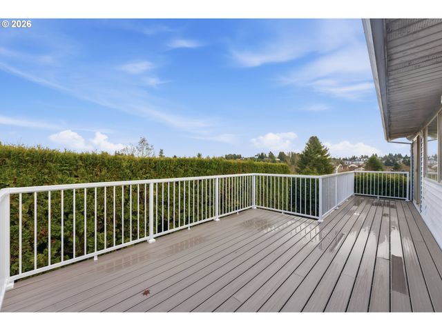 5401 E RIDGE St, Salem, OR 97306