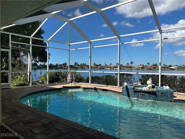 605 SW 51st TER, Cape Coral, FL 33914