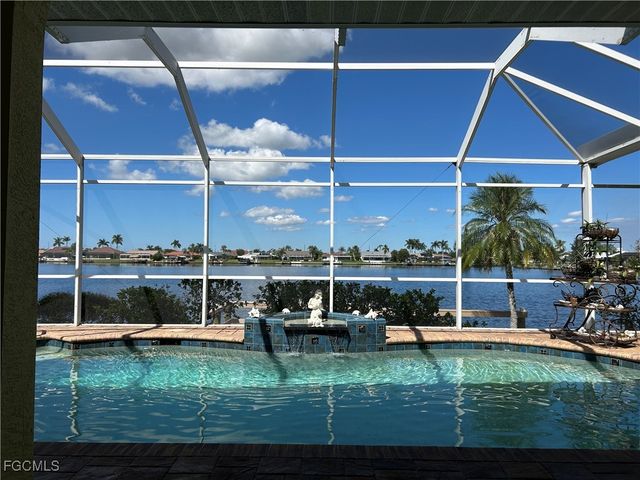 605 SW 51st TER, Cape Coral, FL 33914