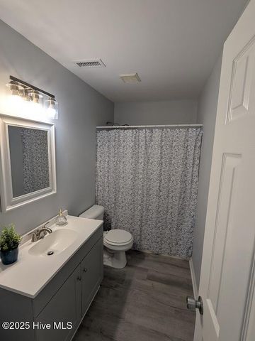 504 Saint George Cove, Jacksonville, NC 28546