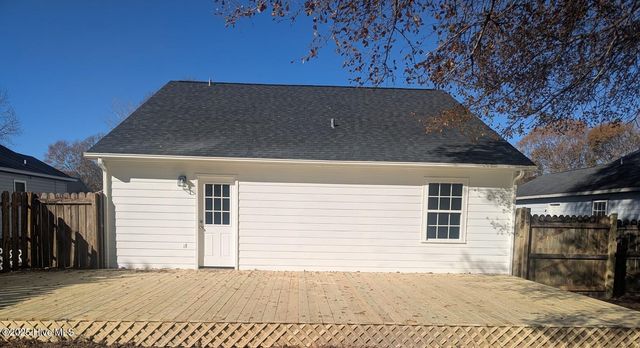 504 Saint George Cove, Jacksonville, NC 28546