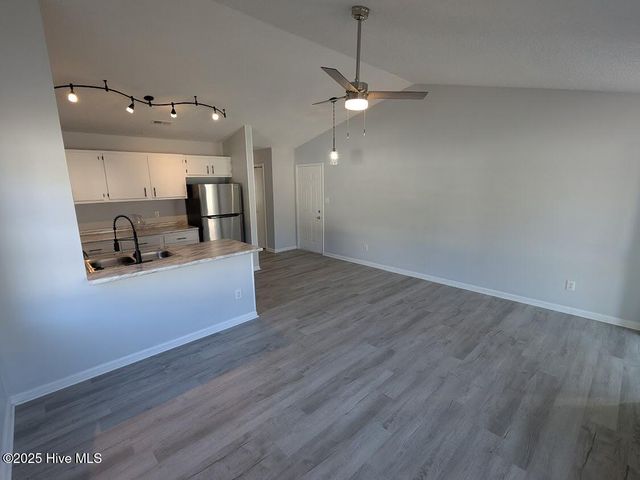 504 Saint George Cove, Jacksonville, NC 28546