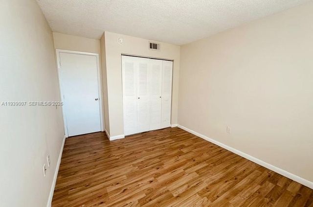 1727 Village Boulevard 102, West Palm Beach, FL 33409