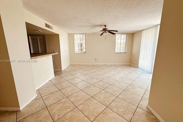 1727 Village Boulevard 102, West Palm Beach, FL 33409