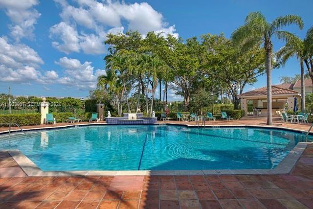 1727 Village Boulevard 102, West Palm Beach, FL 33409
