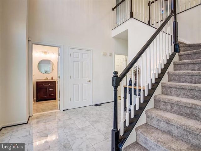 5 REGAL CT, Stafford, VA 22554