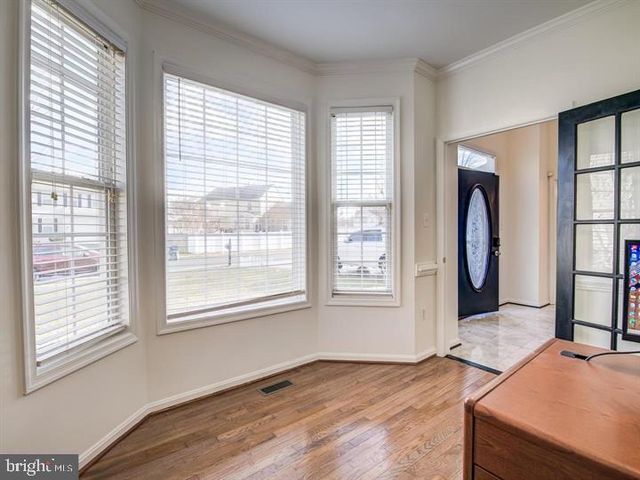 5 REGAL CT, Stafford, VA 22554