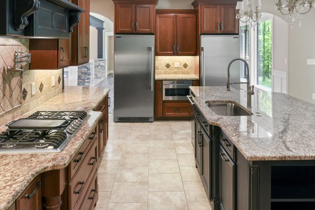 1520 Puryears Bend Rd, Hartsville, TN 37074