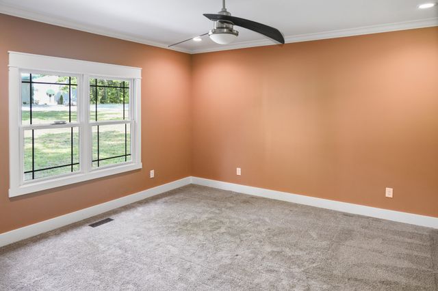 1520 Puryears Bend Rd, Hartsville, TN 37074