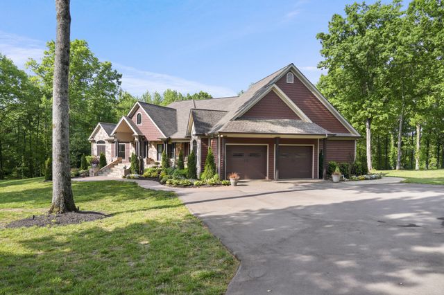 1520 Puryears Bend Rd, Hartsville, TN 37074