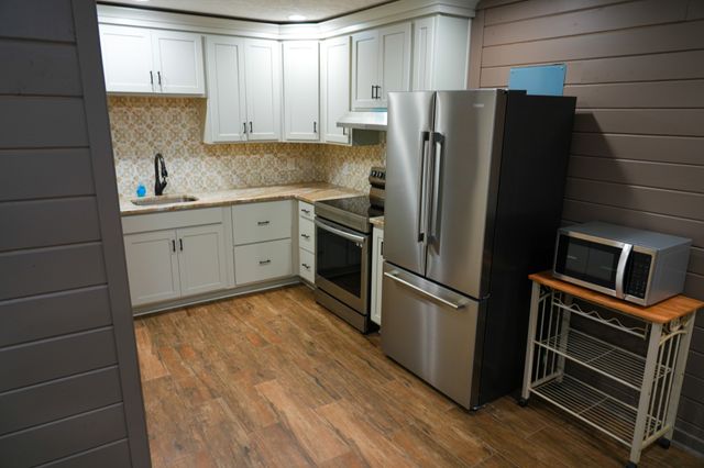 1520 Puryears Bend Rd, Hartsville, TN 37074