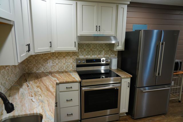 1520 Puryears Bend Rd, Hartsville, TN 37074