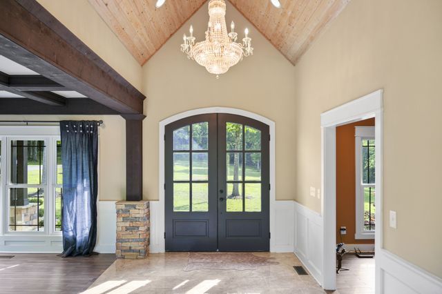 1520 Puryears Bend Rd, Hartsville, TN 37074