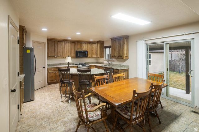 384 N 710 E, Salem, UT 84653