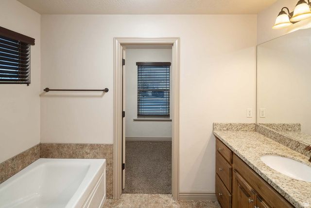 384 N 710 E, Salem, UT 84653