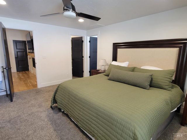 809 E Pennsylvania Dr, Boise, ID 83706