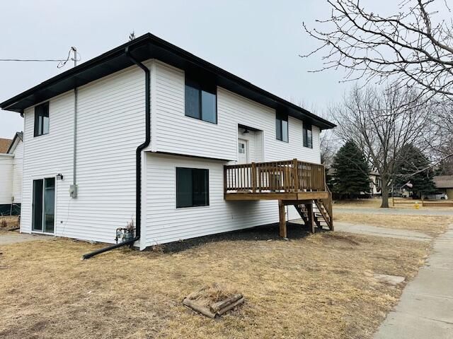 900 18TH Avenue, Council Bluffs, IA 51501