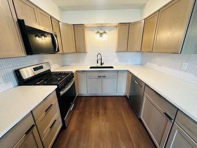 900 18TH Avenue, Council Bluffs, IA 51501