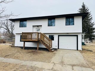 900 18TH Avenue, Council Bluffs, IA 51501