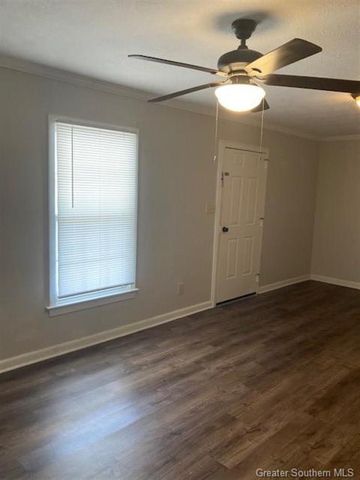 284 E Roddam Street, Sulphur, LA 70663