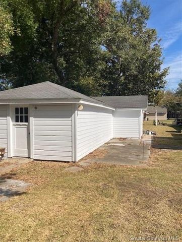 284 E Roddam Street, Sulphur, LA 70663