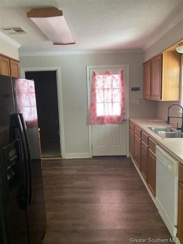 284 E Roddam Street, Sulphur, LA 70663