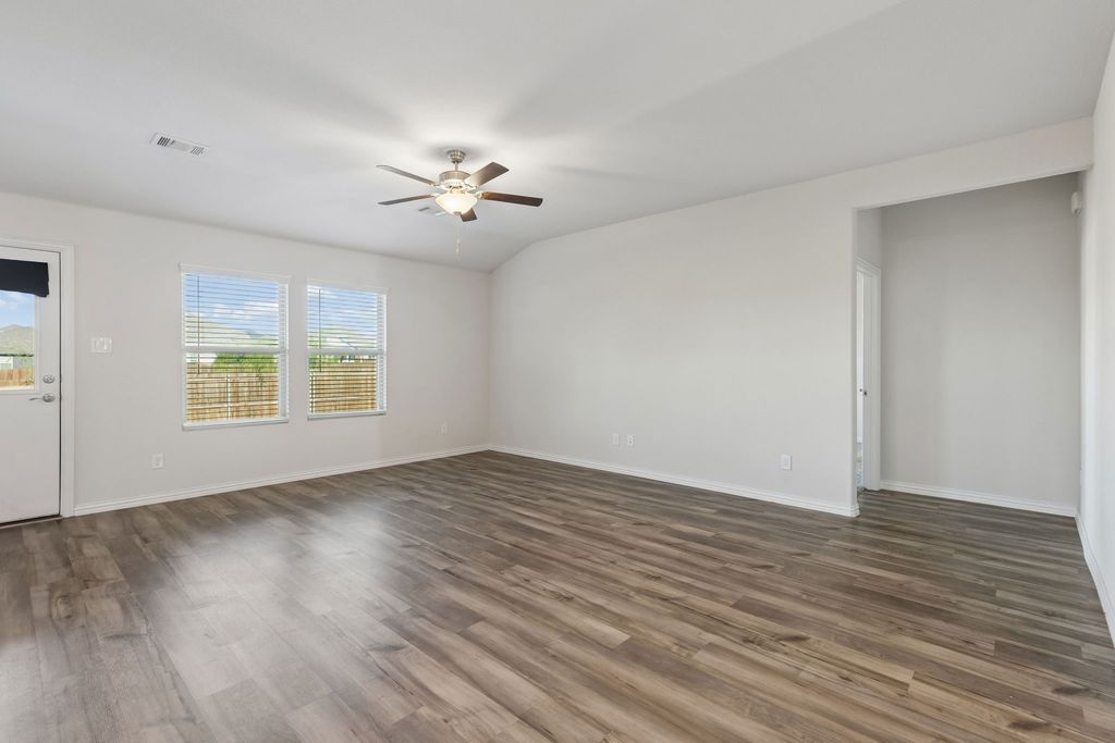 10525 Takala Drive, Fort Worth, TX 76179 — photo 3