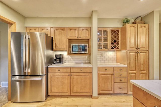 7315 Voss Parkway, Middleton, WI 53562