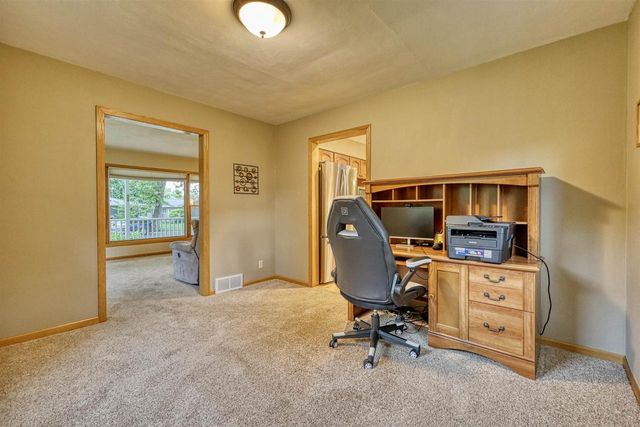 7315 Voss Parkway, Middleton, WI 53562