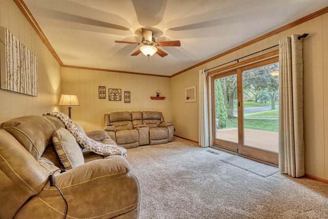 7315 Voss Parkway, Middleton, WI 53562
