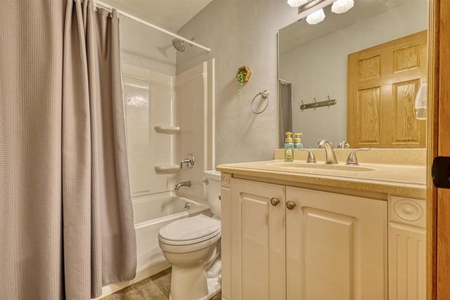 7315 Voss Parkway, Middleton, WI 53562
