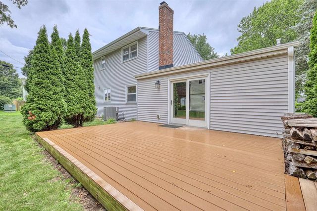 7315 Voss Parkway, Middleton, WI 53562