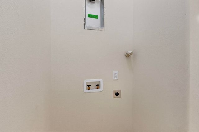 9368 Valley View Drive NW 1, Albuquerque, NM 87114