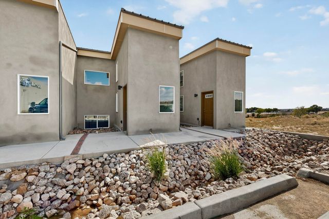 9368 Valley View Drive NW 1, Albuquerque, NM 87114