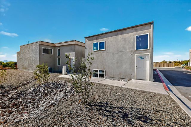 9368 Valley View Drive NW 1, Albuquerque, NM 87114