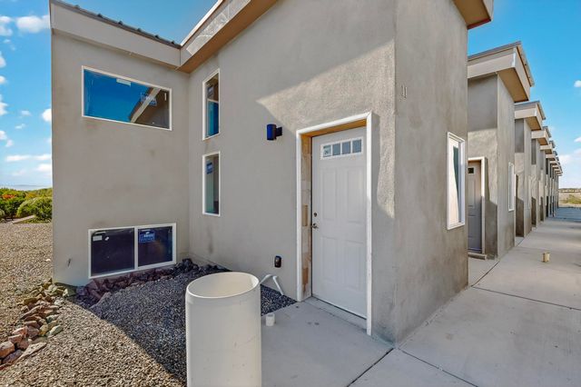 9368 Valley View Drive NW 1, Albuquerque, NM 87114