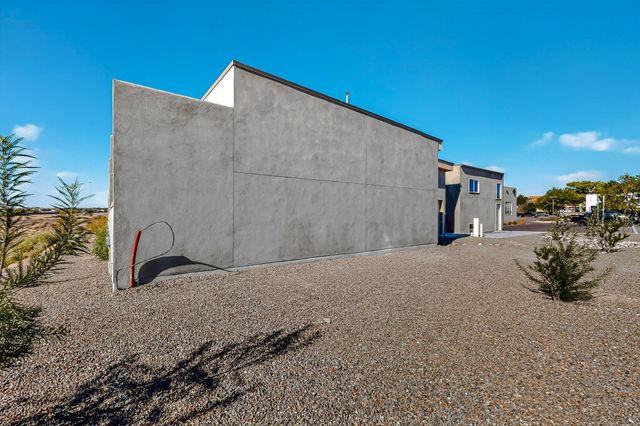 9368 Valley View Drive NW 1, Albuquerque, NM 87114