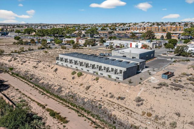 9368 Valley View Drive NW 1, Albuquerque, NM 87114