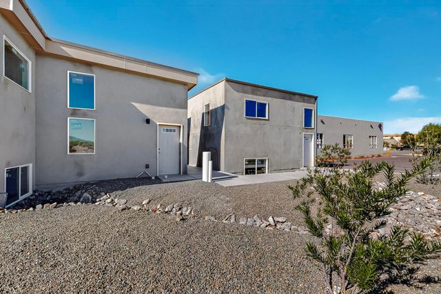 9368 Valley View Drive NW 1, Albuquerque, NM 87114