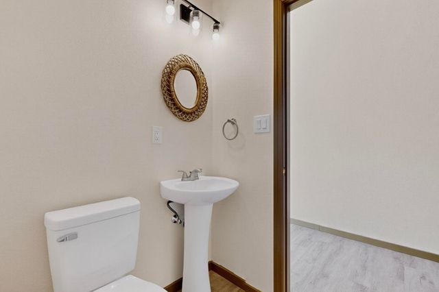 9368 Valley View Drive NW 1, Albuquerque, NM 87114